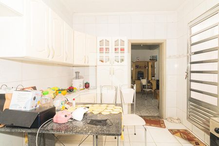 Casa à venda com 250m², 2 quartos e 2 vagasCozinha segundo andar