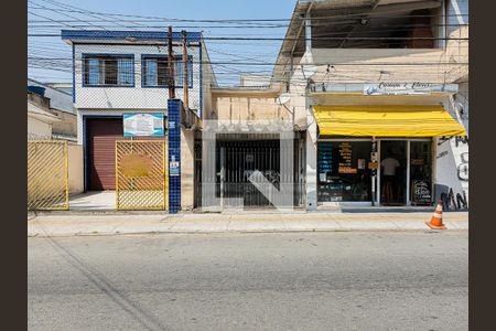 Casa à venda com 250m², 2 quartos e 2 vagasFachada