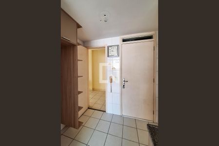 Apartamento à venda com 70m², 2 quartos e 1 vagaCozinha