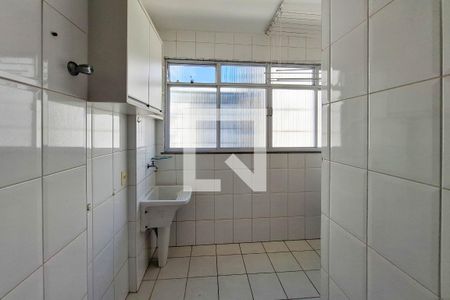 Apartamento à venda com 70m², 2 quartos e 1 vagaÁrea de Serviço