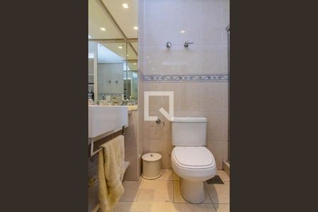 Apartamento à venda com 329m², 3 quartos e 3 vagasBanheiro - Quarto 3