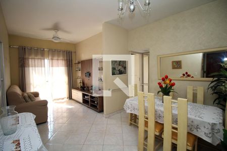 Sala de apartamento à venda com 1 quarto, 70m² em Olaria, Rio de Janeiro