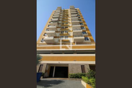 Apartamento à venda com 70m², 1 quarto e 2 vagasFachada do Prédio