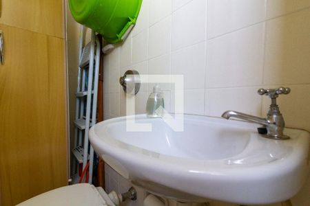 Apartamento à venda com 78m², 3 quartos e 2 vagas Apartamento à venda com 78m², 3 quartos e 2 vagasBanheiro de Serviço
