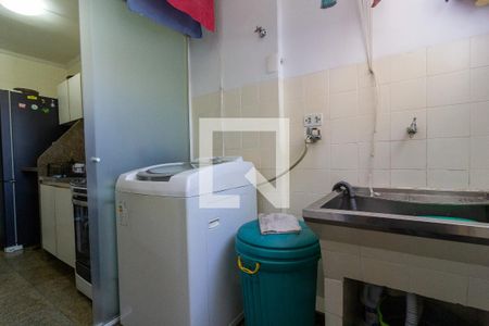 Apartamento à venda com 78m², 3 quartos e 2 vagas Apartamento à venda com 78m², 3 quartos e 2 vagasÁrea de Serviço