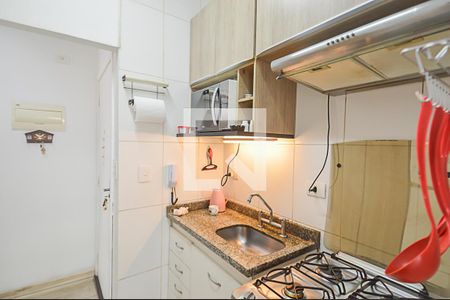 Apartamento à venda com 64m², 3 quartos e 2 vagasCozinha