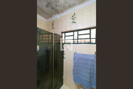 Casa à venda com 236m², 3 quartos e 4 vagas Casa à venda com 236m², 3 quartos e 4 vagasBanheiro 01