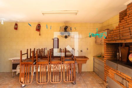 Casa à venda com 236m², 3 quartos e 4 vagas Casa à venda com 236m², 3 quartos e 4 vagasChurrasqueira