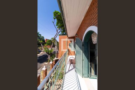 Casa à venda com 236m², 3 quartos e 4 vagas Casa à venda com 236m², 3 quartos e 4 vagasSacada da Suíte