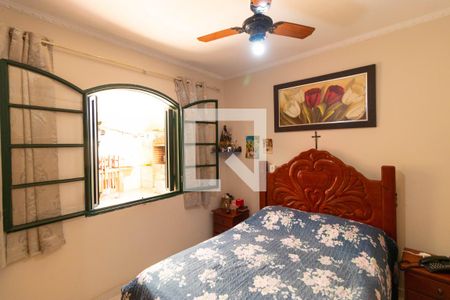 Casa à venda com 236m², 3 quartos e 4 vagas Casa à venda com 236m², 3 quartos e 4 vagasQuarto 01