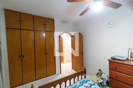 Casa à venda com 236m², 3 quartos e 4 vagas Casa à venda com 236m², 3 quartos e 4 vagasQuarto 02