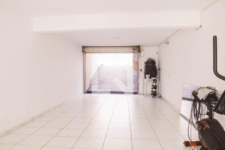 Casa à venda com 145m², 3 quartos e 3 vagas Casa à venda com 145m², 3 quartos e 3 vagasGaragem