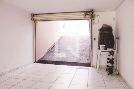 Casa à venda com 145m², 3 quartos e 3 vagas Casa à venda com 145m², 3 quartos e 3 vagasGaragem