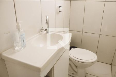 Casa à venda com 145m², 3 quartos e 3 vagas Casa à venda com 145m², 3 quartos e 3 vagasLavabo de serviço