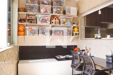 Casa à venda com 145m², 3 quartos e 3 vagas Casa à venda com 145m², 3 quartos e 3 vagasCopa