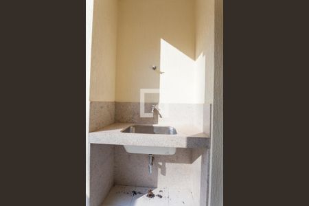 Casa de condomínio à venda com 524m², 4 quartos e 4 vagas Casa de condomínio à venda com 524m², 4 quartos e 4 vagasÁrea de Serviço 1