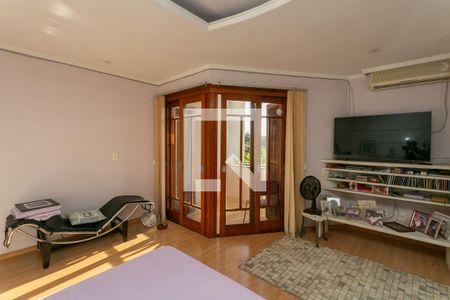 Casa à venda com 255m², 3 quartos e 3 vagas Casa à venda com 255m², 3 quartos e 3 vagasSuite