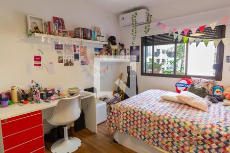 Apartamento à venda com 180m², 3 quartos e 2 vagasQuarto 2