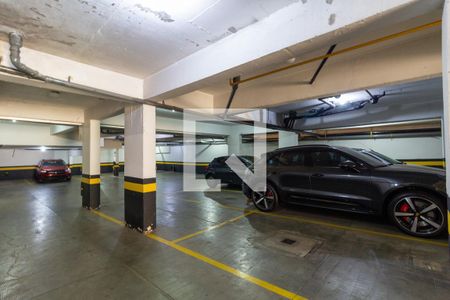 Apartamento à venda com 180m², 3 quartos e 2 vagasGaragem