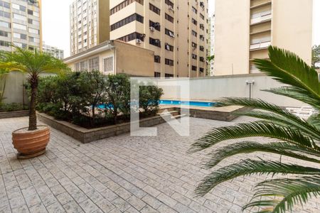 Apartamento à venda com 180m², 3 quartos e 2 vagasÁrea Comum - Piscina