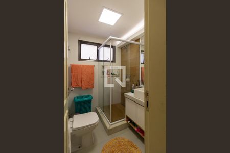 Apartamento à venda com 180m², 3 quartos e 2 vagasBanheiro do Corredor