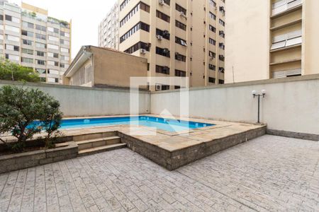 Apartamento à venda com 180m², 3 quartos e 2 vagasÁrea Comum - Piscina