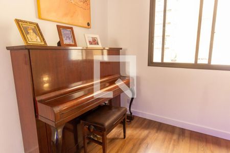 Apartamento à venda com 180m², 3 quartos e 2 vagasCorredor