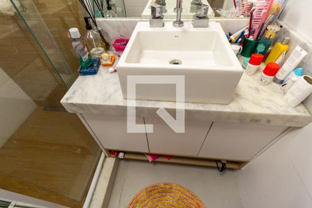 Apartamento à venda com 180m², 3 quartos e 2 vagasBanheiro do Corredor