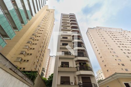 Apartamento à venda com 180m², 3 quartos e 2 vagasFachada