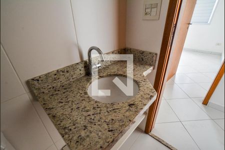 Apartamento à venda com 60m², 2 quartos e 2 vagasBanheiro Social