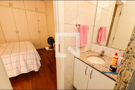 Apartamento para alugar com 242m², 3 quartos e 2 vagas Apartamento para alugar com 242m², 3 quartos e 2 vagasBanheiro suite