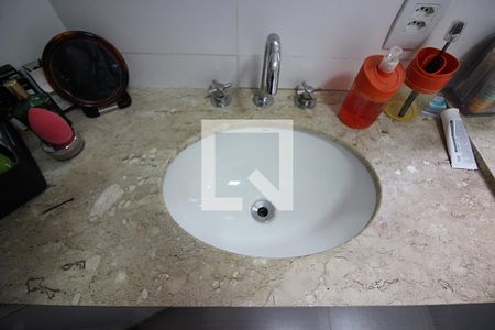 Apartamento à venda com 114m², 3 quartos e 2 vagasQuarto 1 - Suíte Banheiro 