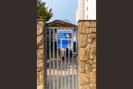 Casa à venda com 131m², 3 quartos e 3 vagas Casa à venda com 131m², 3 quartos e 3 vagasPlaquinha