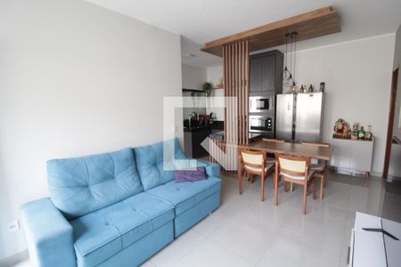 Sala de casa para alugar com 2 quartos, 120m² em Cidade Jardim, Uberlândia