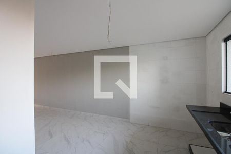 Casa à venda com 180m², 3 quartos e 3 vagasCozinha e Área de Serviço