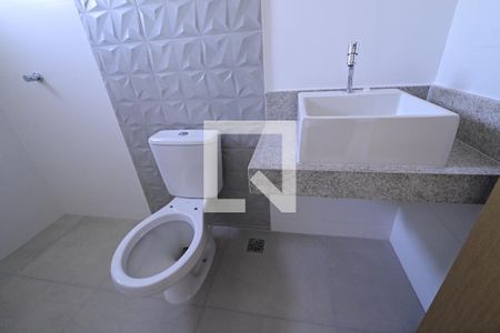 Apartamento para alugar com 63m², 2 quartos e 1 vaga Apartamento para alugar com 63m², 2 quartos e 1 vagaBanheiro Quarto 2