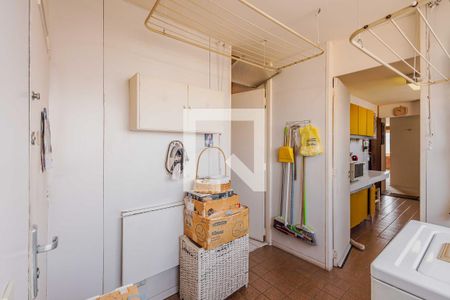 Apartamento à venda com 123m², 2 quartos e 1 vagaÁrea de Serviço