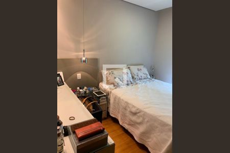 Apartamento à venda com 124m², 2 quartos e 2 vagas Apartamento à venda com 124m², 2 quartos e 2 vagasQuarto