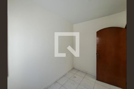 Casa à venda com 252m², 4 quartos e 6 vagas Casa à venda com 252m², 4 quartos e 6 vagasQuarto de Serviço