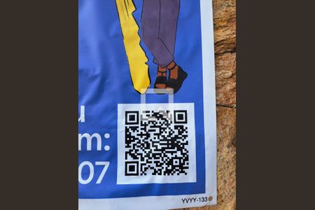 Casa à venda com 252m², 4 quartos e 6 vagas Casa à venda com 252m², 4 quartos e 6 vagasPlaca