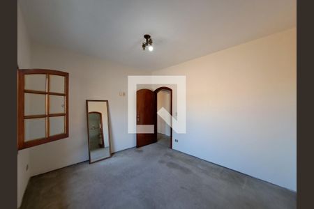 Casa à venda com 252m², 4 quartos e 6 vagas Casa à venda com 252m², 4 quartos e 6 vagasSuíte 2