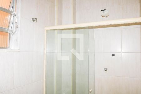 Apartamento à venda com 60m², 2 quartos e sem vaga Apartamento à venda com 60m², 2 quartos e sem vagaBanheiro