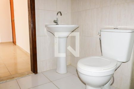 Apartamento à venda com 60m², 2 quartos e sem vaga Apartamento à venda com 60m², 2 quartos e sem vagaBanheiro