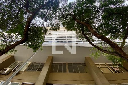 Apartamento à venda com 95m², 3 quartos e sem vaga Apartamento à venda com 95m², 3 quartos e sem vagaFachada