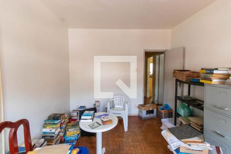 Casa à venda com 262m², 5 quartos e 4 vagas Casa à venda com 262m², 5 quartos e 4 vagasQuarto 3