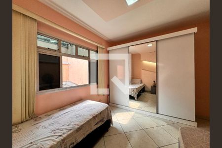 Quarto 1 de casa à venda com 3 quartos, 140m² em Jardim Monte Libano, Santo André