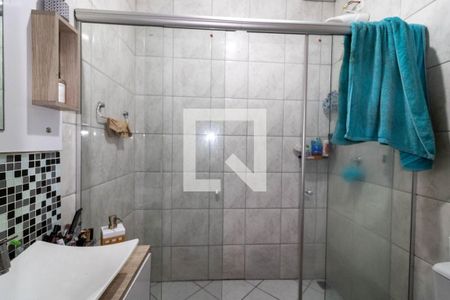 Casa à venda com 51m², 2 quartos e 1 vaga Casa à venda com 51m², 2 quartos e 1 vagaBanheiro