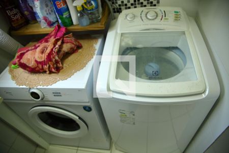 Apartamento à venda com 60m², 2 quartos e 1 vagaÁrea de Serviço