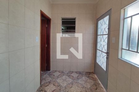 Casa à venda com 300m², 3 quartos e 1 vagaÁrea de Serviço