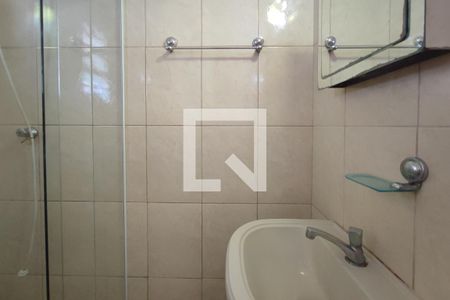 Casa à venda com 300m², 3 quartos e 1 vagaBanheiro